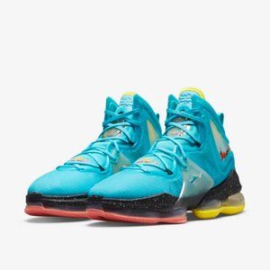 Nike Lebron 19 "Christmas Colorway"